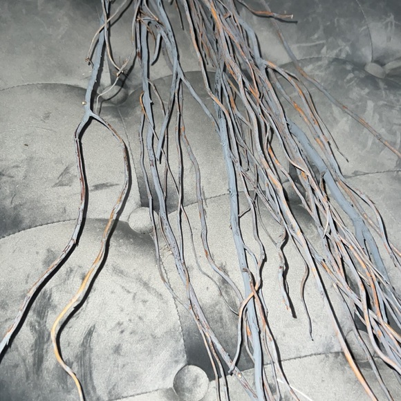 Flower decor - Picture 3 of 3